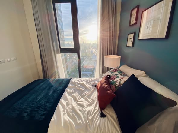 bedroom of THE BASE Garden Rama 9
