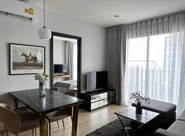 living room and bedroom of THE BASE Garden Rama 9