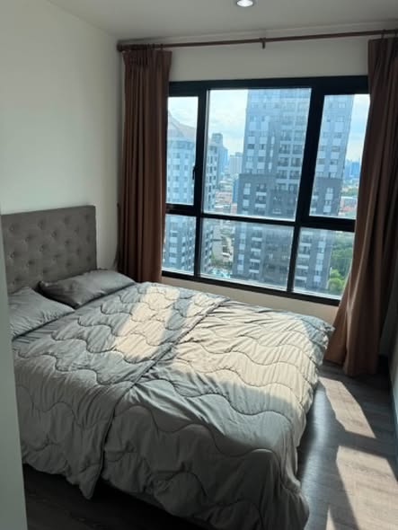 bedroom of The Base Park East
