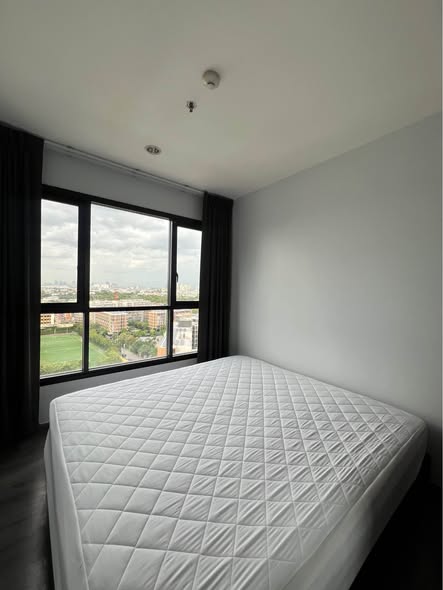 bedroom of The Base Park East