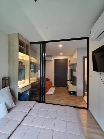 bedroom and room interior of THE BASE Park West – Sukhumvit 77