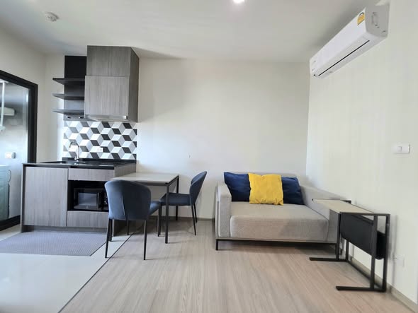 kitchen of THE BASE Phetchaburi-Thonglor เดอะ เบส เพชรบุรี – ทองหล่อ