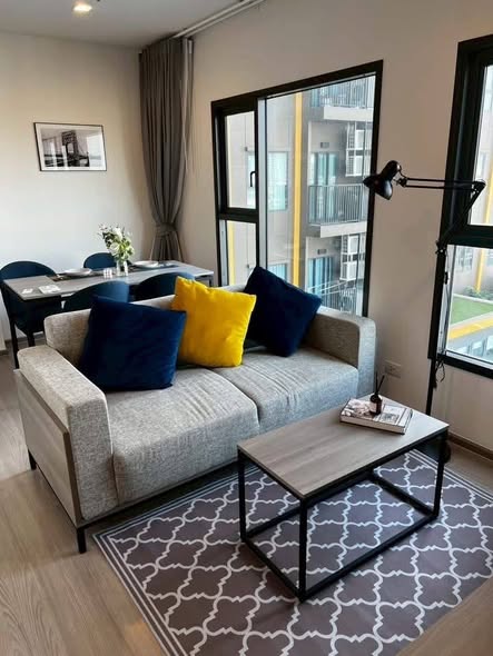living room of THE BASE Phetchaburi-Thonglor เดอะ เบส เพชรบุรี – ทองหล่อ