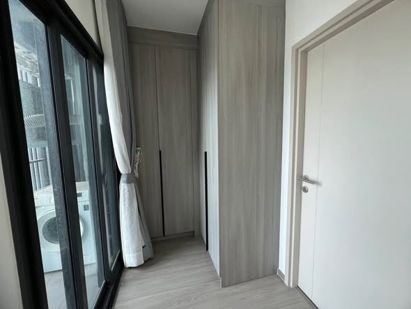 room interior of THE BASE Phetchaburi-Thonglor เดอะ เบส เพชรบุรี – ทองหล่อ