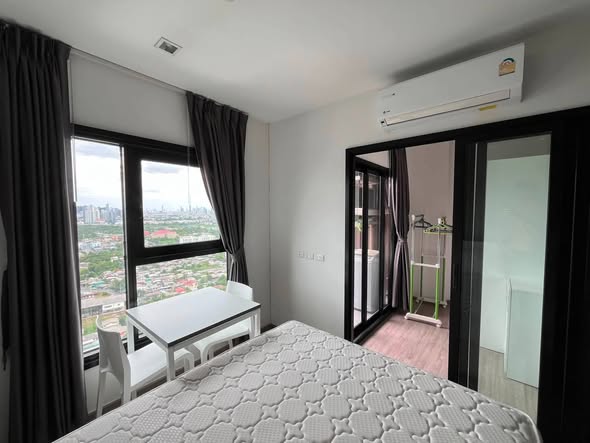 bedroom of THE BASE Phetkasem