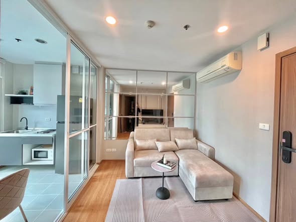 bedroom and room interior of THE BASE Sukhumvit 77