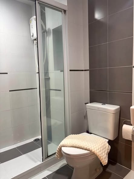 room interior and bathroom of THE BASE Sukhumvit 77