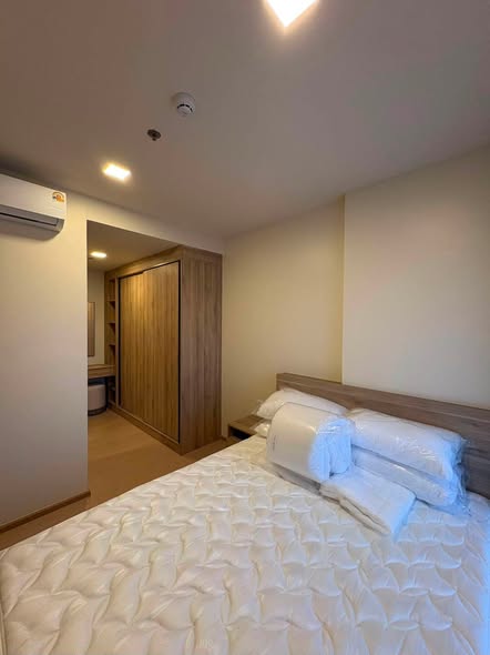 bedroom of The Base Urban Rama9