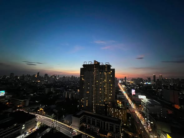 The Capital Condo Ekkamai-Thong Lo