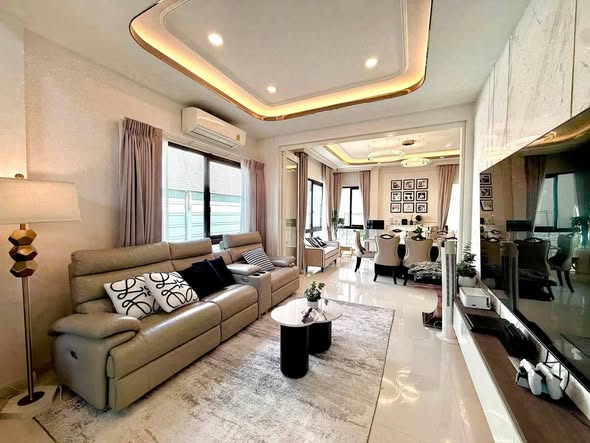 bedroom and living room of The City Ekkamai-Ladprao