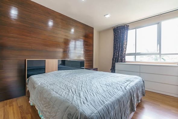 bedroom of The Clover
