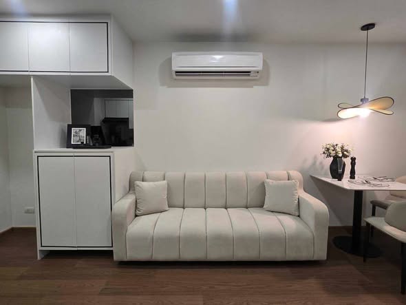 living room of The Clover