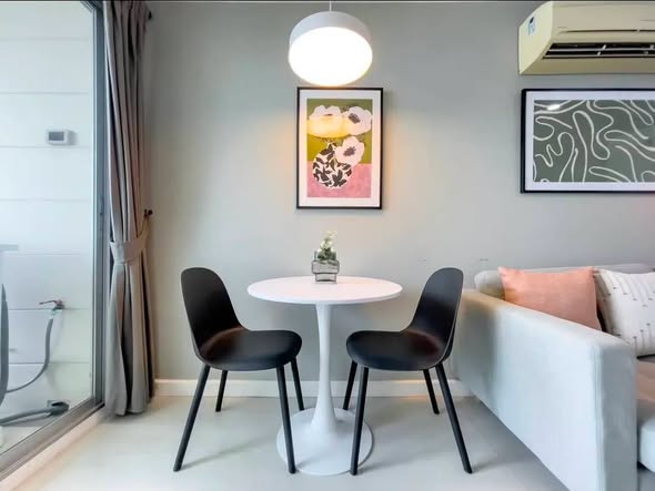 living room of The Clover