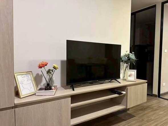 living room and room interior of The Collect Ratchada 32