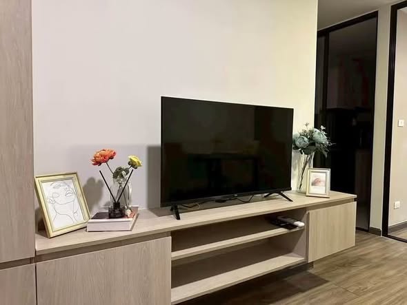 living room and room interior of The Collect Ratchada 32