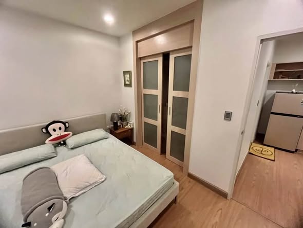 bedroom of The Complete Narathiwas