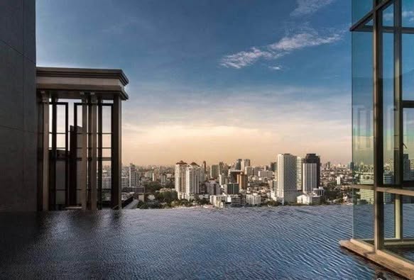 The Crest Sukhumvit 34