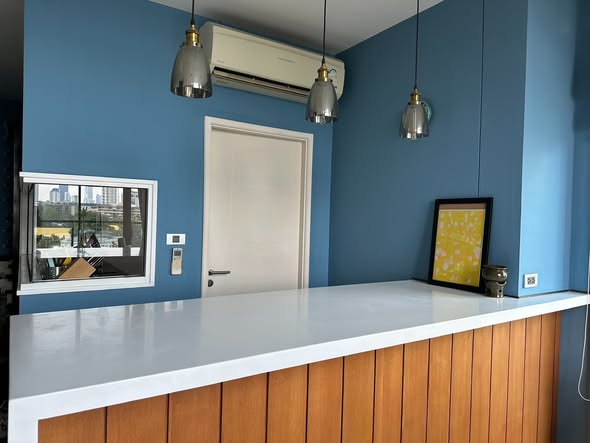 kitchen of The Crest Sukhumvit 34