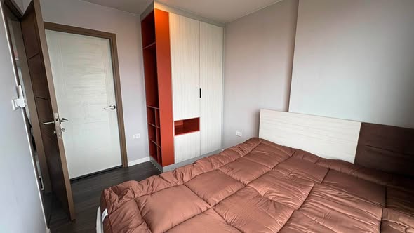 bedroom of The Cube Loft Srinakarin