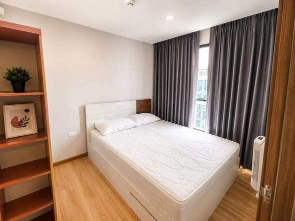 bedroom of The Cube Loft Srinakarin