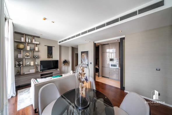 living room and room interior of The Diplomat 39