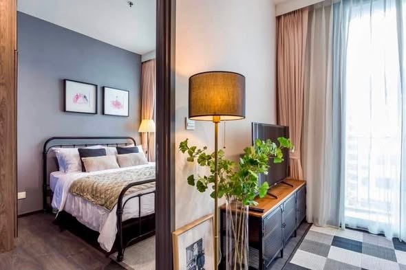 bedroom of The Edge Sukhumvit 23