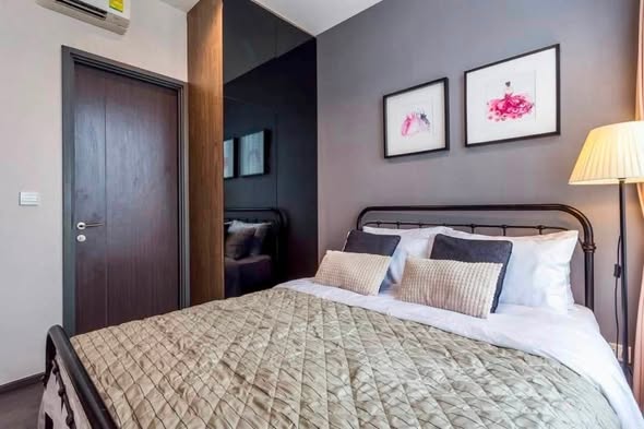 bedroom of The Edge Sukhumvit 23