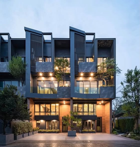 The Eight Chatuchak Ratchada Private Luxury Home