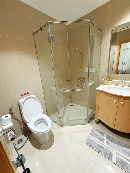 bathroom of THE EMPIRE PLACE SATHON