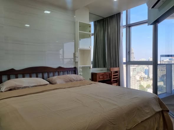 bedroom of THE EMPIRE PLACE SATHON