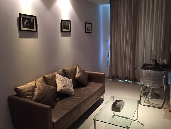 bedroom and living room and bathroom of THE EMPIRE PLACE SATHON