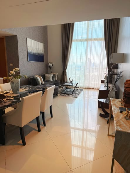 room interior of THE EMPIRE PLACE SATHON