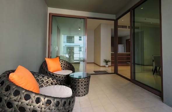 living room and room interior of The Emporio Place