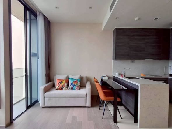 living room of THE ESSE ASOKE