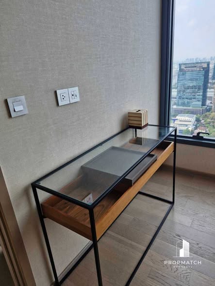 room interior of THE ESSE ASOKE