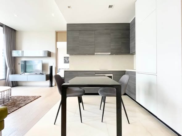 room interior and kitchen of THE ESSE ASOKE