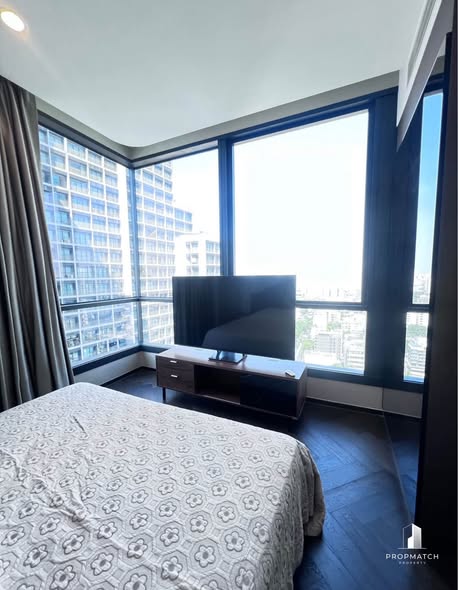 bedroom and room interior of THE ESSE Sukhumvit 36