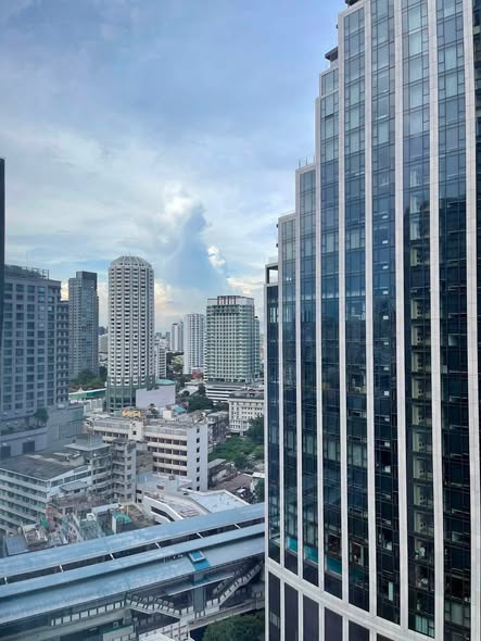 THE ESSE Sukhumvit 36