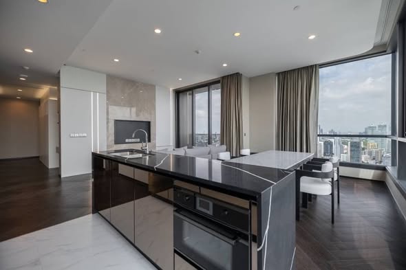 kitchen of THE ESSE Sukhumvit 36