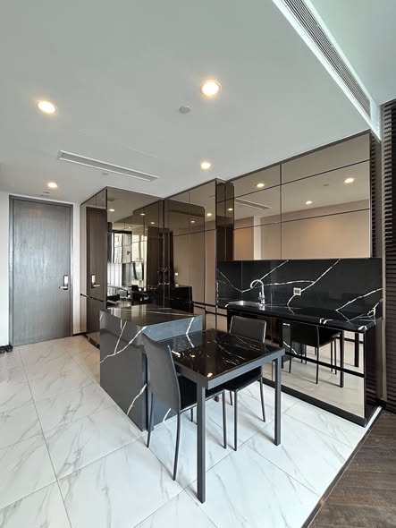 kitchen of THE ESSE Sukhumvit 36