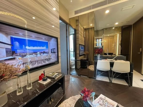 living room and room interior of THE ESSE Sukhumvit 36