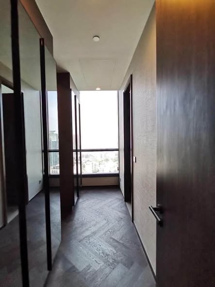 room interior of THE ESSE Sukhumvit 36