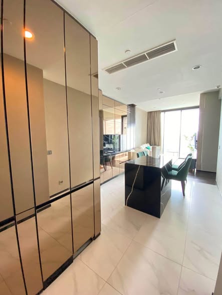 room interior of THE ESSE Sukhumvit 36