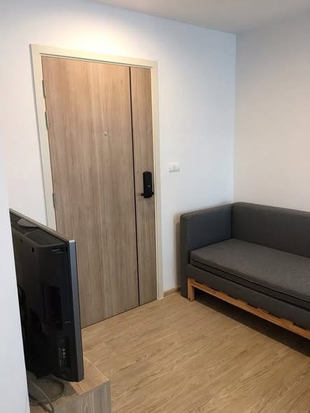 room interior of The Excel Hideaway Sukhumvit 50