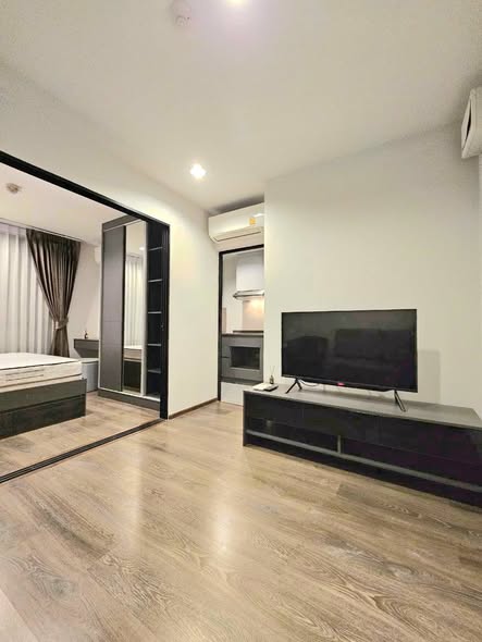 living room and bedroom and room interior of The Excel ลาดพร้าว – สุทธิสาร