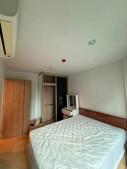 bedroom of The Excel Ratchada 18
