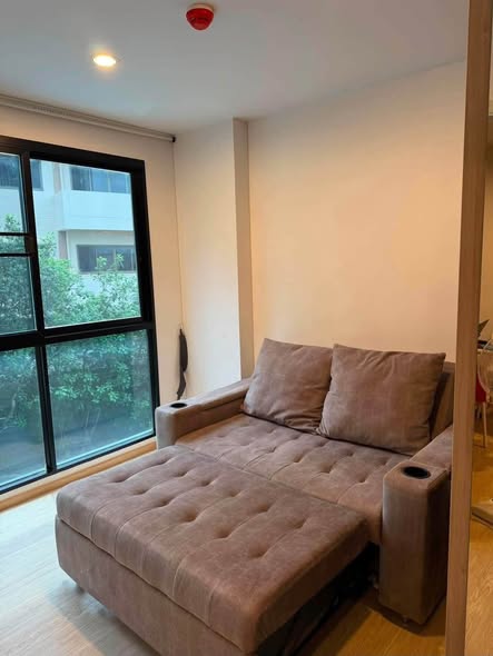 bedroom and living room of The Excel Ratchada 18