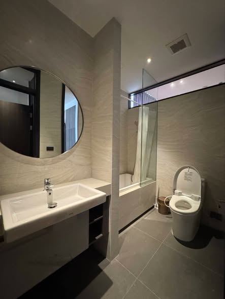 bathroom of The Fine Bangkok