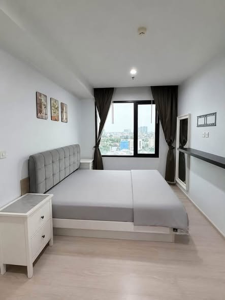 bedroom of The Gallery Bearing