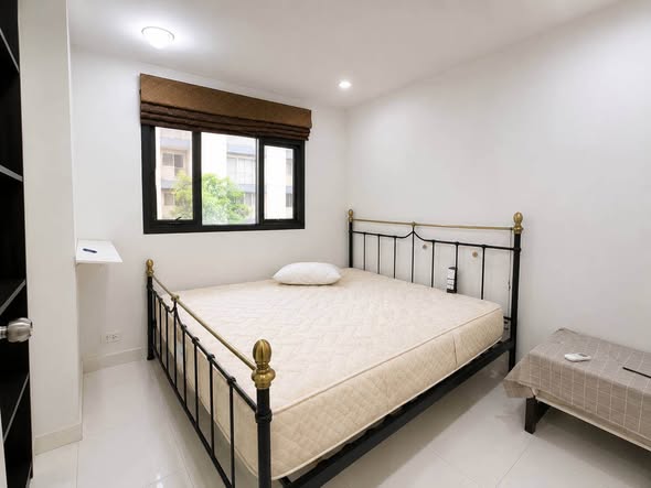 bedroom of The Grand